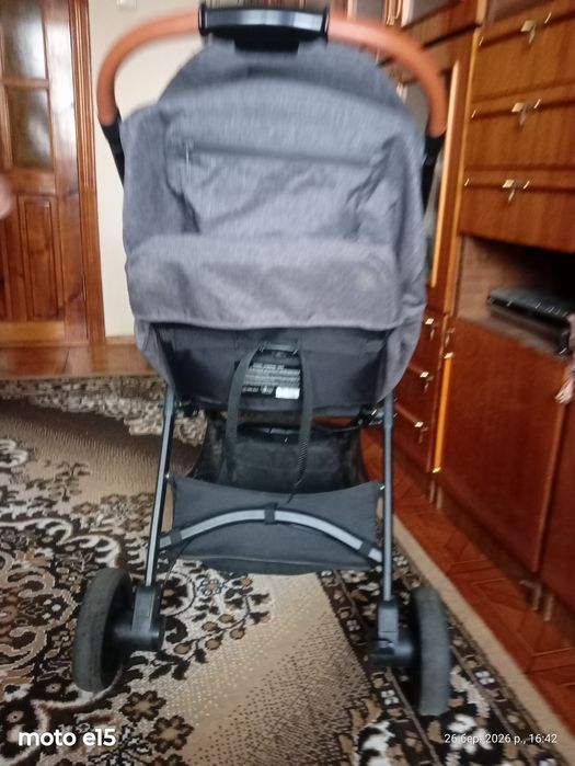 Прогулянкова коляска carello eclipse