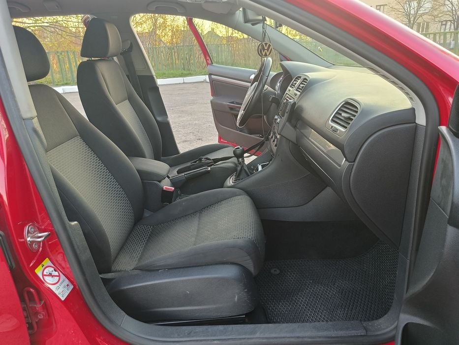 Volkswagen Golf 6 , 1.6 TDI