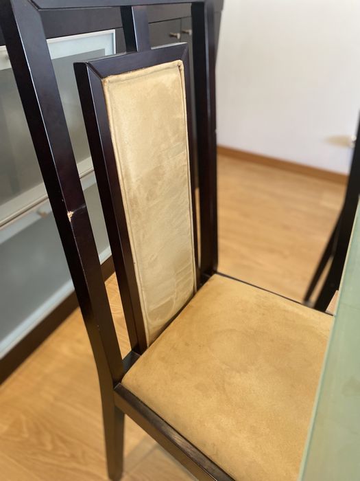 Mesa de jantar com 6 cadeiras