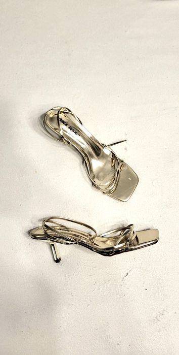 PUBLIC desire piękne złote sandały buty na obcasie sexy sandałki 41