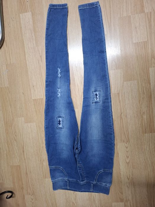 dzinsy damskie rozmiar S sprzedam rurki