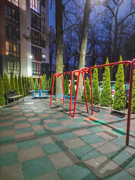 39,3м.кв. Квартира+ лоджия з розвинутою інфраструктурою.