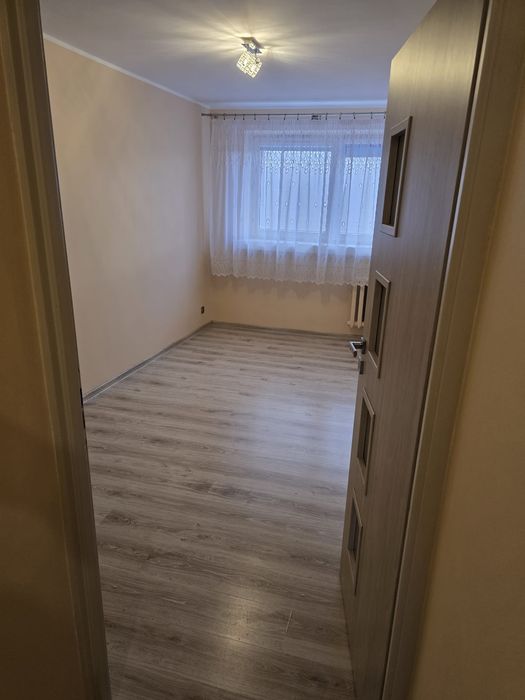 Świeżo po remoncie! Ciepłe 2 pokoje przy ul. Solnej (Centrum Jeleniej Góry) z piwnicą