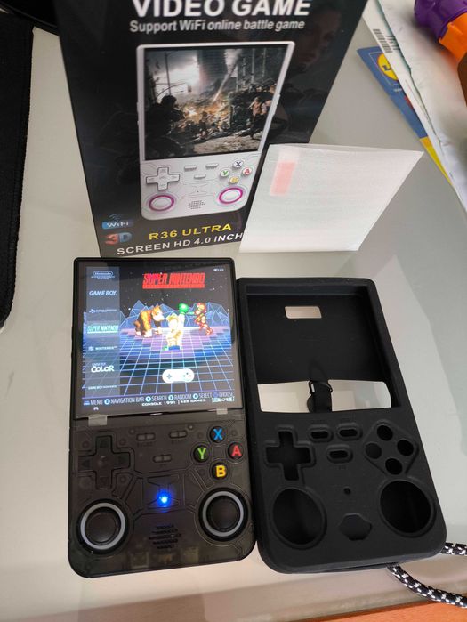 Consola portátil R36 ULTRA + de 10000 Jogos + Acessórios