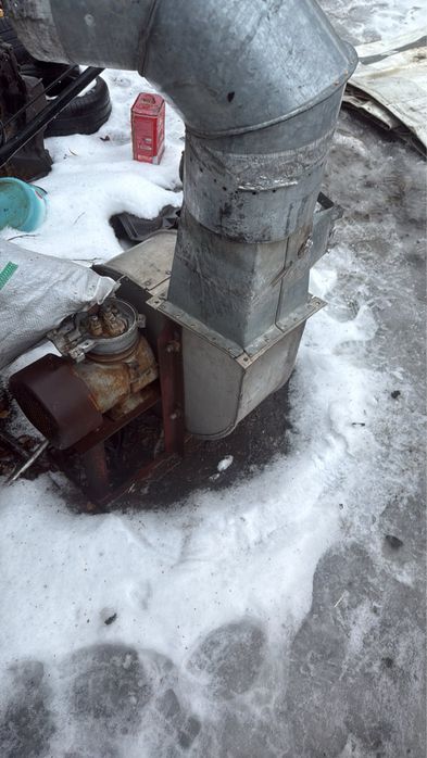 Продам вытяжку бу рабочию
