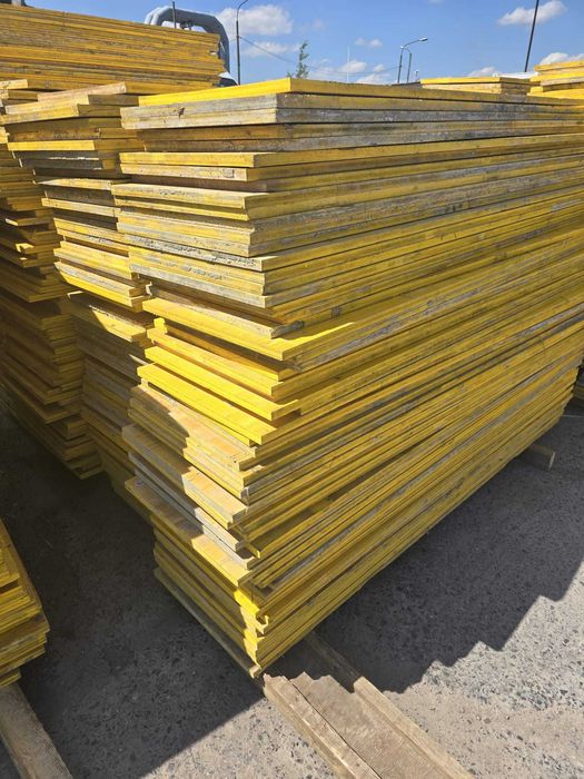 Sklejka Blaty Podpory Stemple Dźwigary Trójnogi Głowice Rusztowania