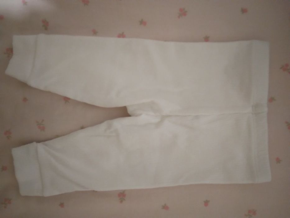 Calça de menina branca