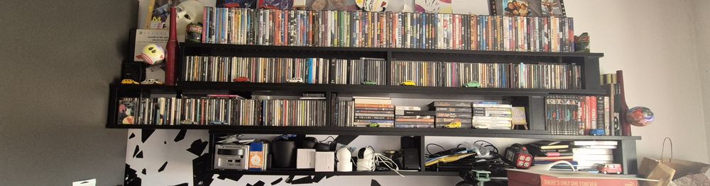 Estantes Usadas  Cds/Dvds