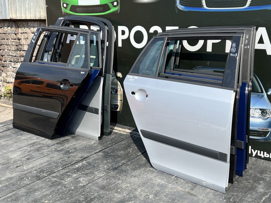 двері дверьки дверь фабия 2 двери передние задние fabia 2 roomster