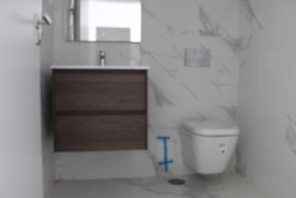 Vende-se Moradia Isolada  T4 com Piscina