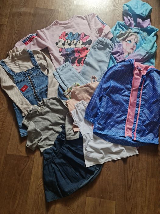 Пакет речей на дівчинку 4-5 р