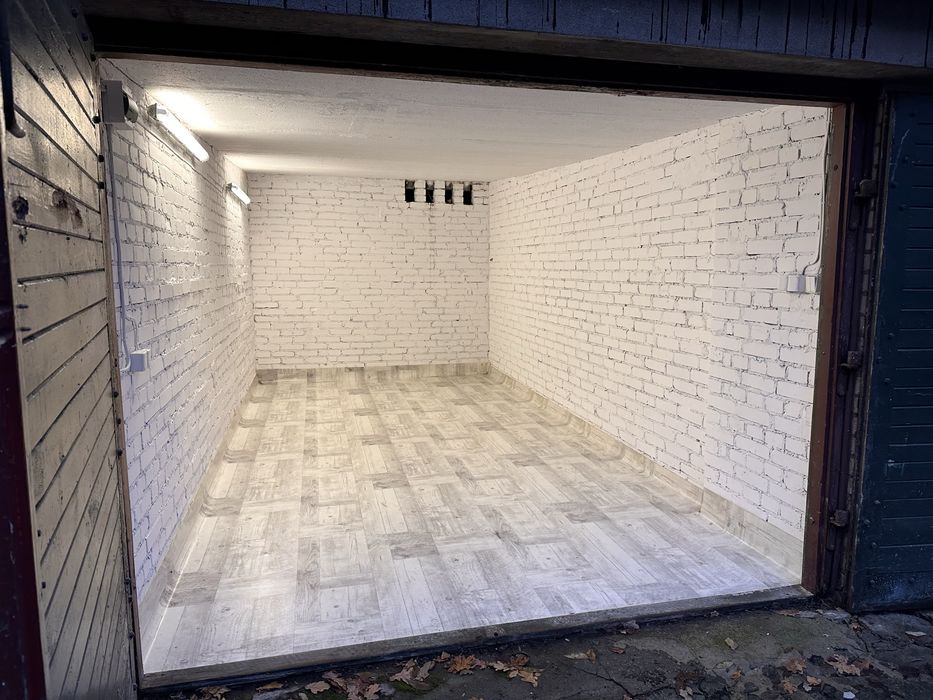 Garaz murowany Warszawa Mokotow Wielicka - Widok 2