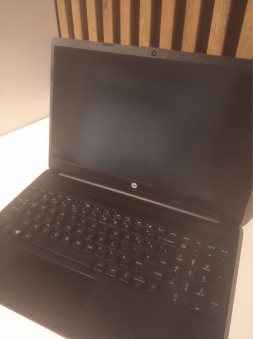 Laptop HP Ryzen 5