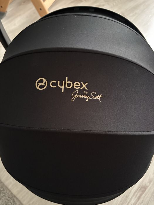 Fotelik cybex cloud t jeremy scott