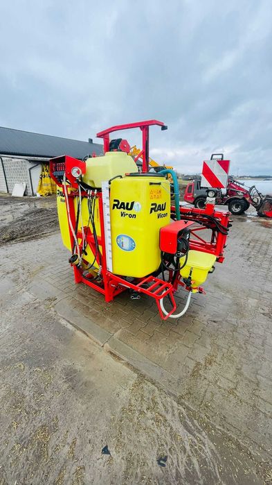 Opryskiwacz rau 1000l 15 m