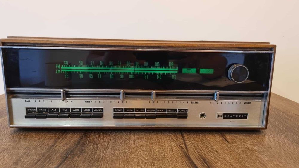 Heathkit AR-29 - amplituner