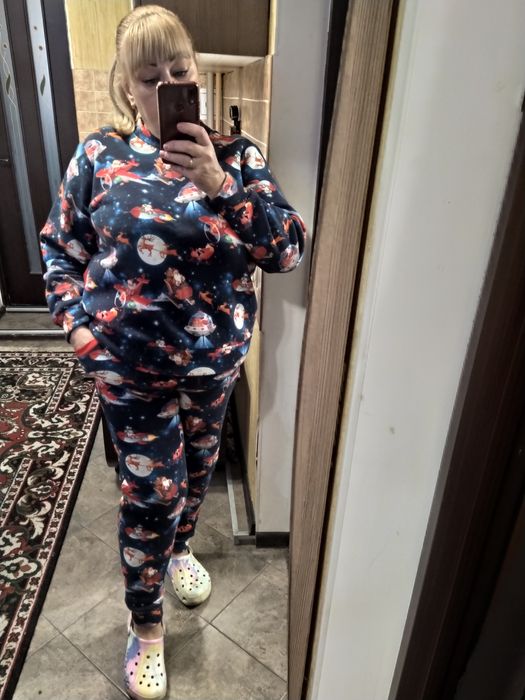 Теплющий  костюм Санто Клаусом