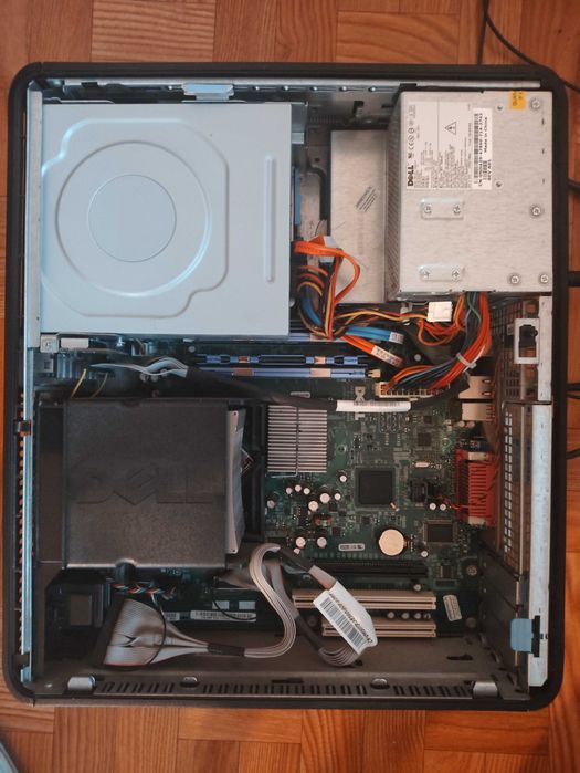 DELL OPTIPLEX 745 Intel Pentium D 3.00 GHz 4GB RAM DDR2 150GB