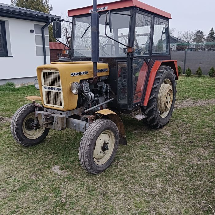 Ciągnik Ursus  C-330 m