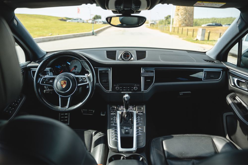 Porsche Macan S