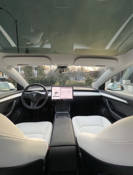 Аренда авто  Днепр (вся Украина) Tesla Model 3 2022 Restyle