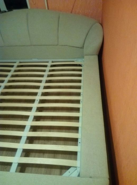 Продам велику кровать