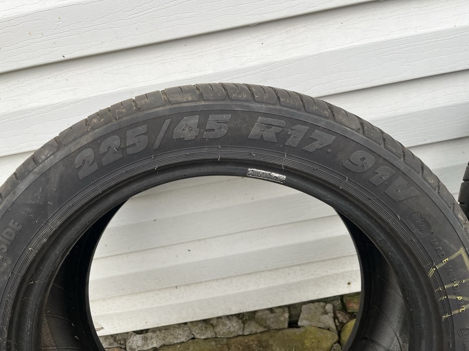 Шини R 17 225/45 Літо
