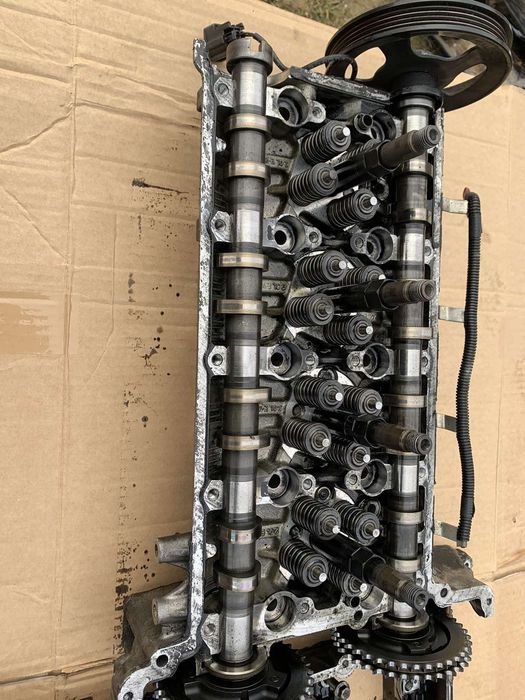 Гбц головка 2.0 TDDI TDCI Ford Transit Mondeo MK3 постель розпредвал