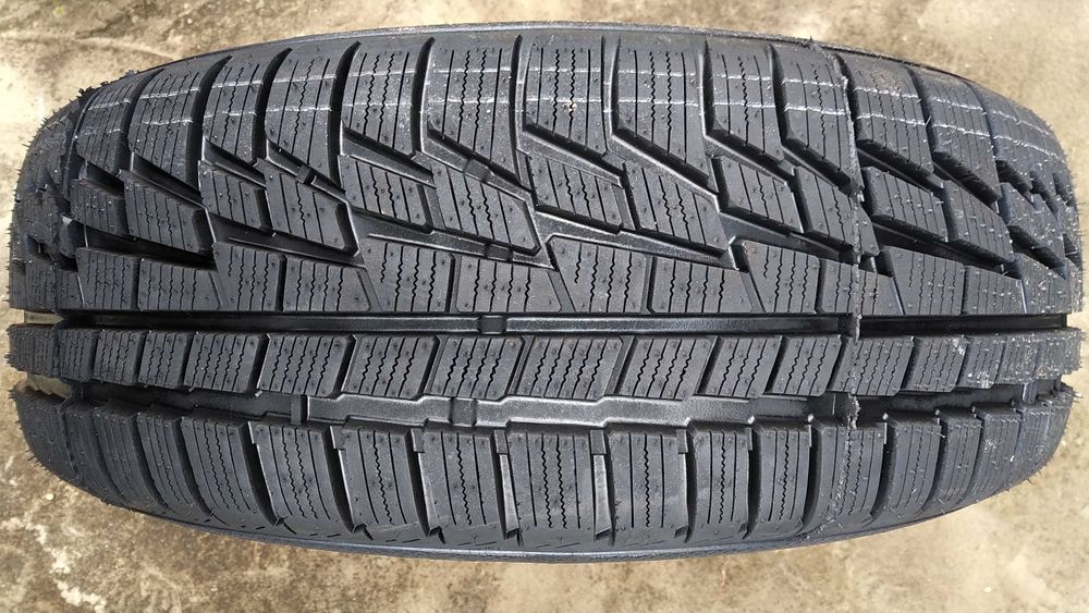 205/65r16 Opony zimowe nowe