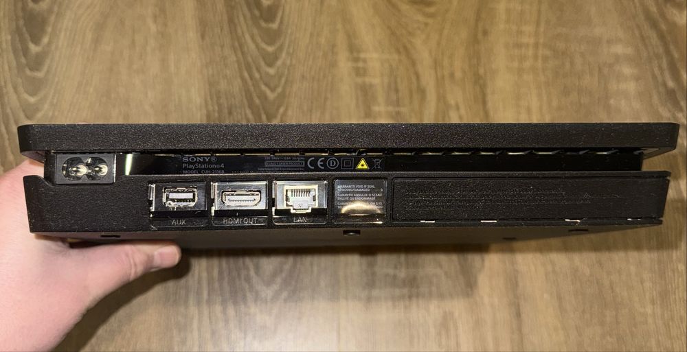 Sony playstation 4 на 1 TB