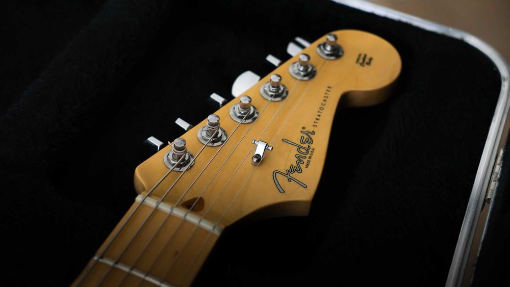 Fender American Standard 2008 Candy Cola Red