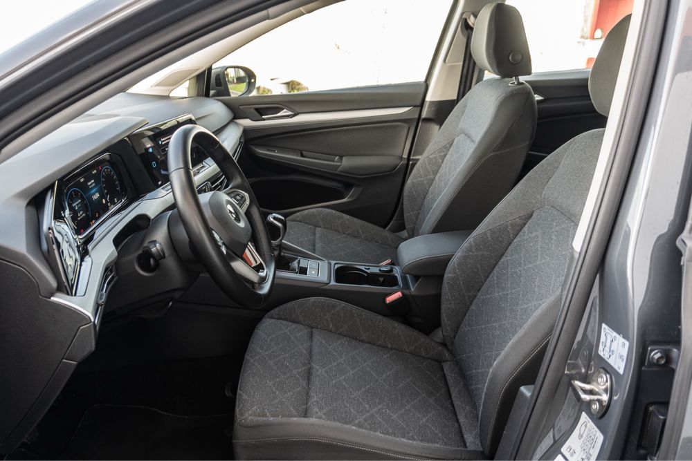 Volkswagen Golf VIII 2.0 TDI LIFE (financiamento disponivel)