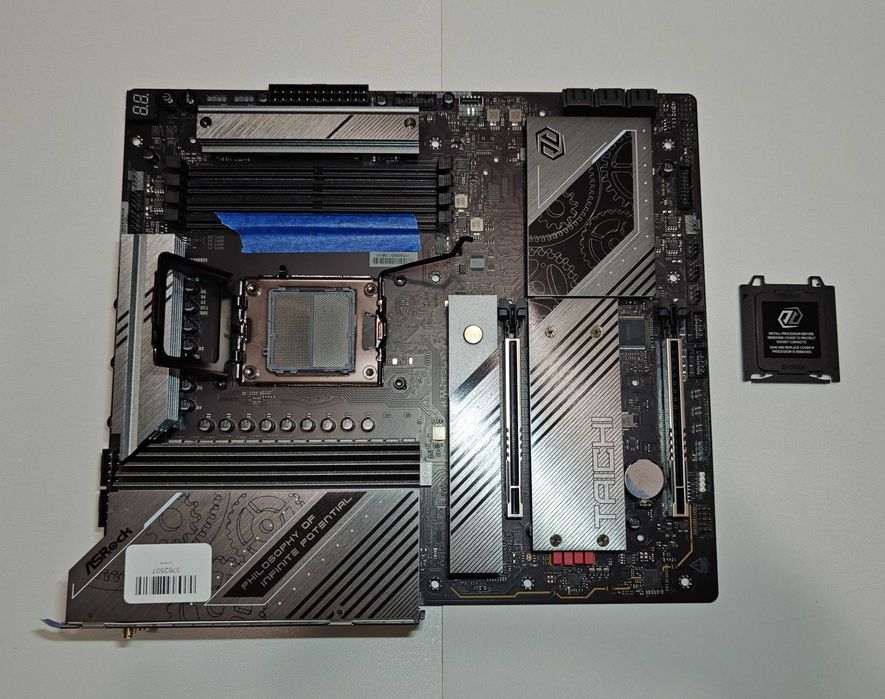ASROCK X870E TAICHI Lite (jedno z czterech gniazd RAM nie działa)