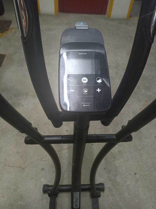 Elliptical Bike with 9 Programs64365262714754122