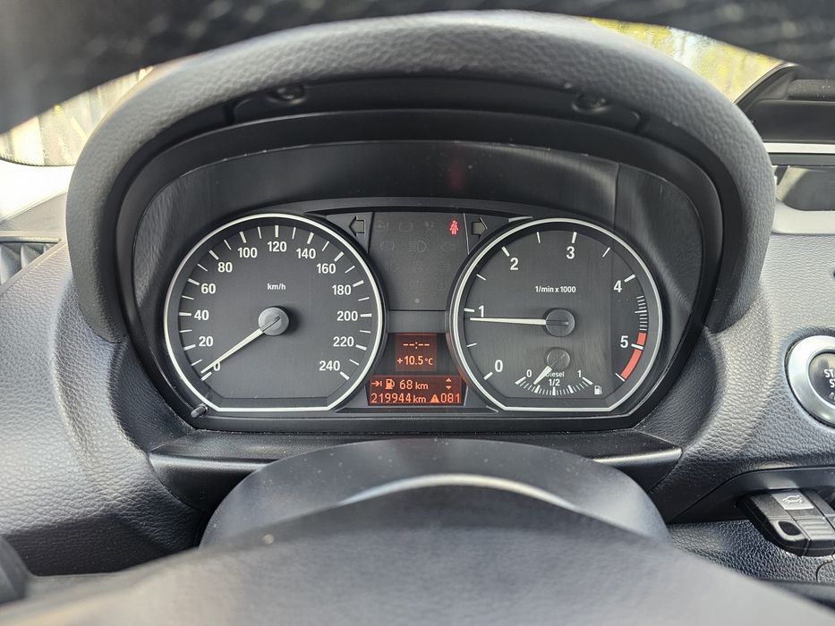 BMW 1 2,0Diesel  2008r skóra z Niemiec