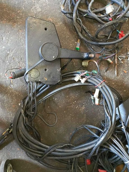 silnik zaburtowy JOHNSON 110 KM V4 stopa L