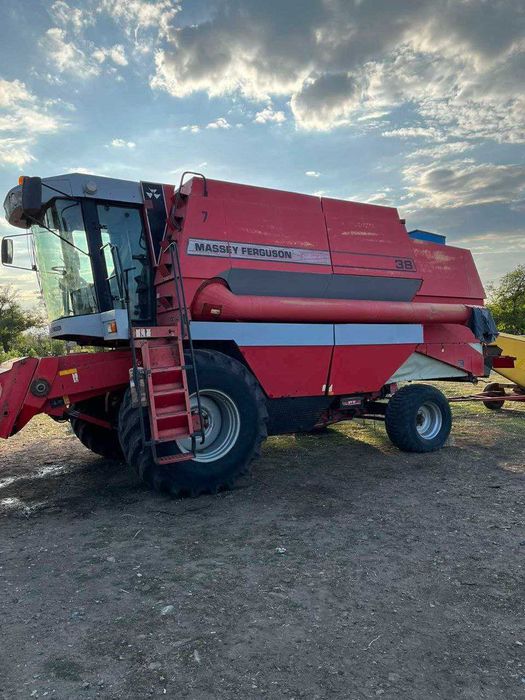 Massey Ferguson-38