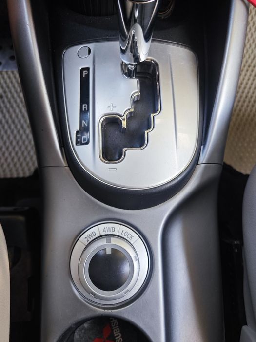 Mitsubishi Outlander 2 / 4x4 / 7 місць /