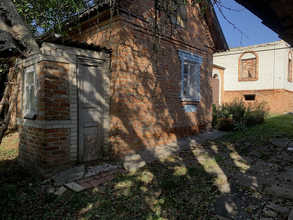 Продам будинок і два города