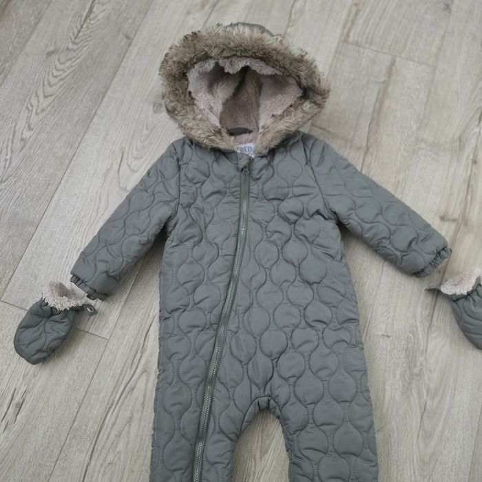 Продам зимовий комбінезон