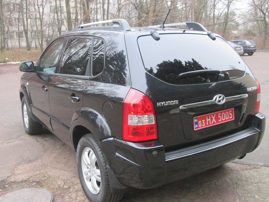 HYUNDAI  TUCSON продам автомобиль