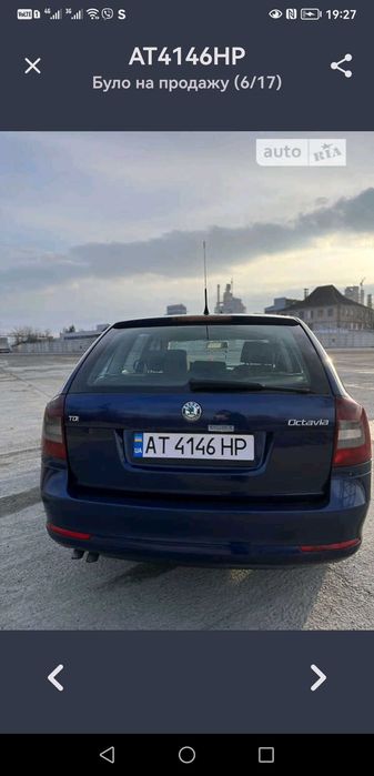 Автомобіль Шкода Октавія
