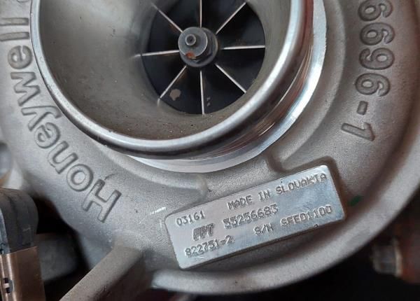Turbo / compressor JEEP Renegade (BU, B1)