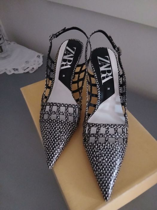 Sapatos elegantes
