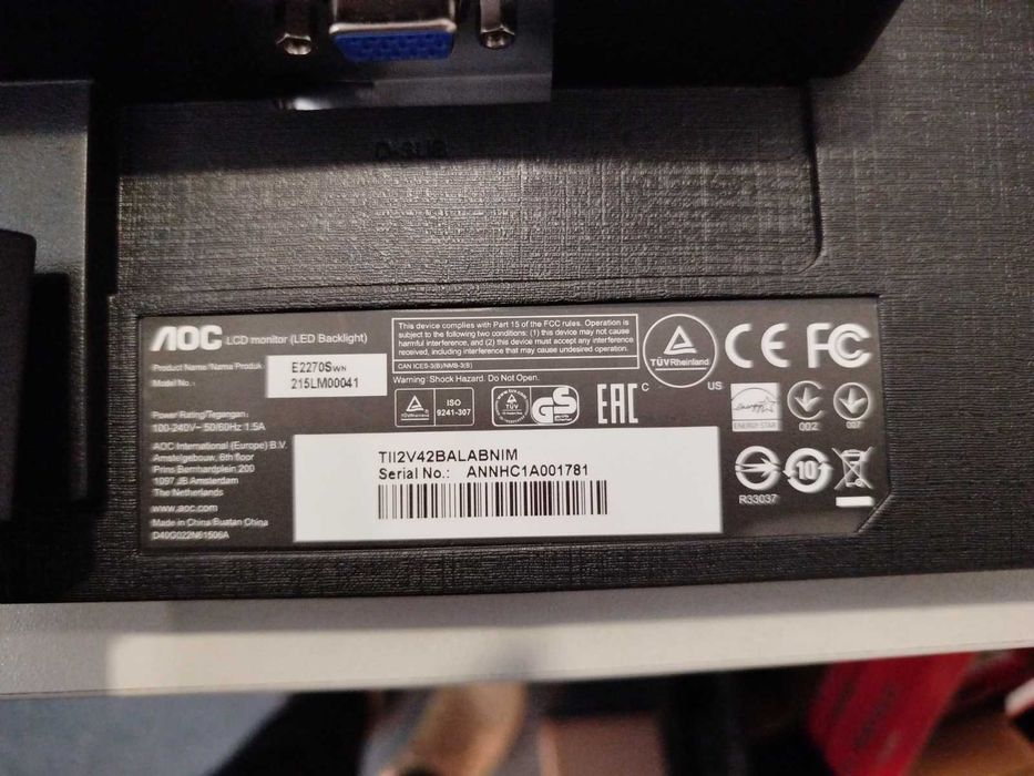 Monitor AOC 21,5" HD LED como novo