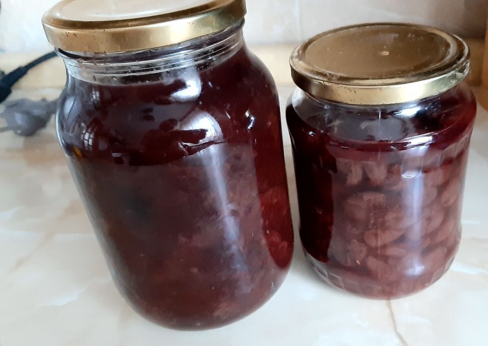 Варення варенье слива  абрикос  полуниця клубника