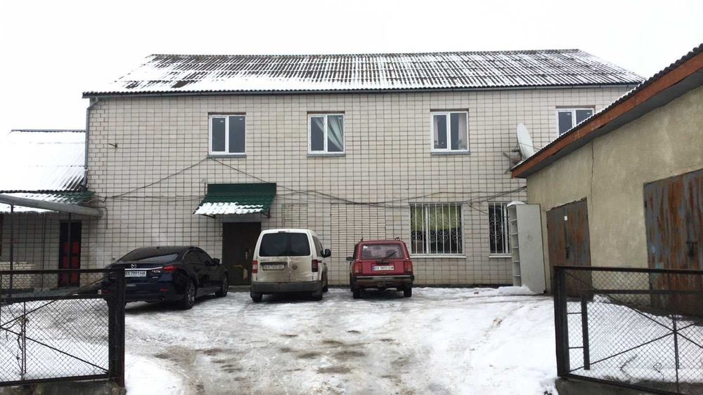 Нежитлове приміщення - смт. Стара Синява, Хмельницька обл.
