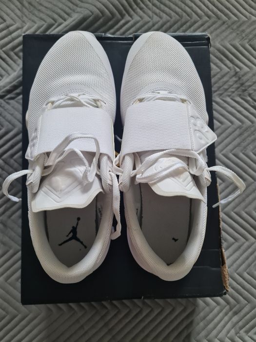 Buty JORDAN Relantless r. 44