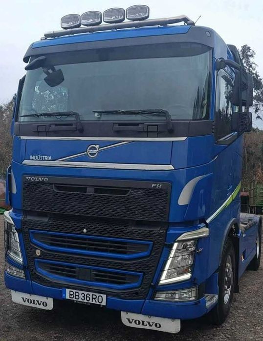 Volvo FH 460 – 4x4 | 2 Eixos | 2016