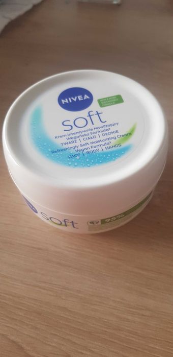 Krem Nivea Soft duży 300ml ciało twarz dłonie ręce rodzinny nowy